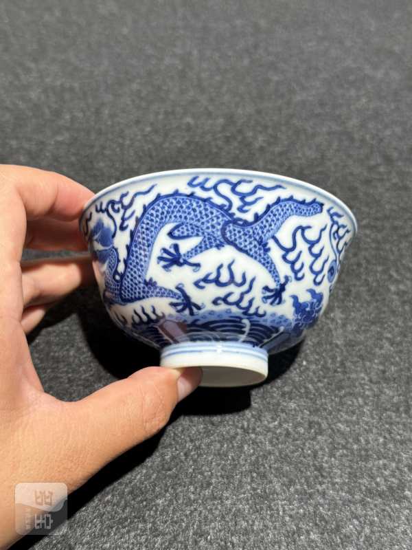 清同治 青花云龙纹小碗 - 图3
